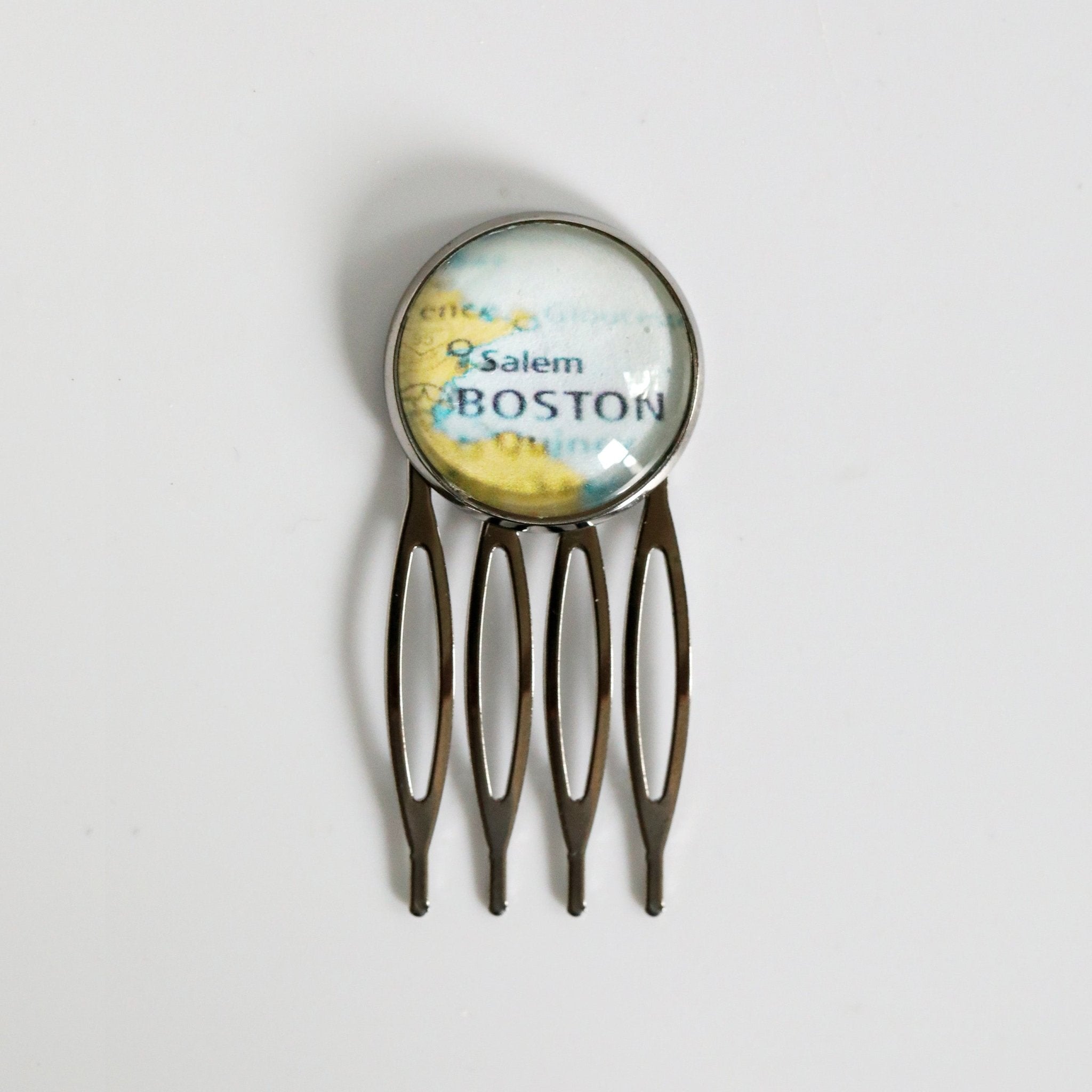 Salem Cameo Hair Comb