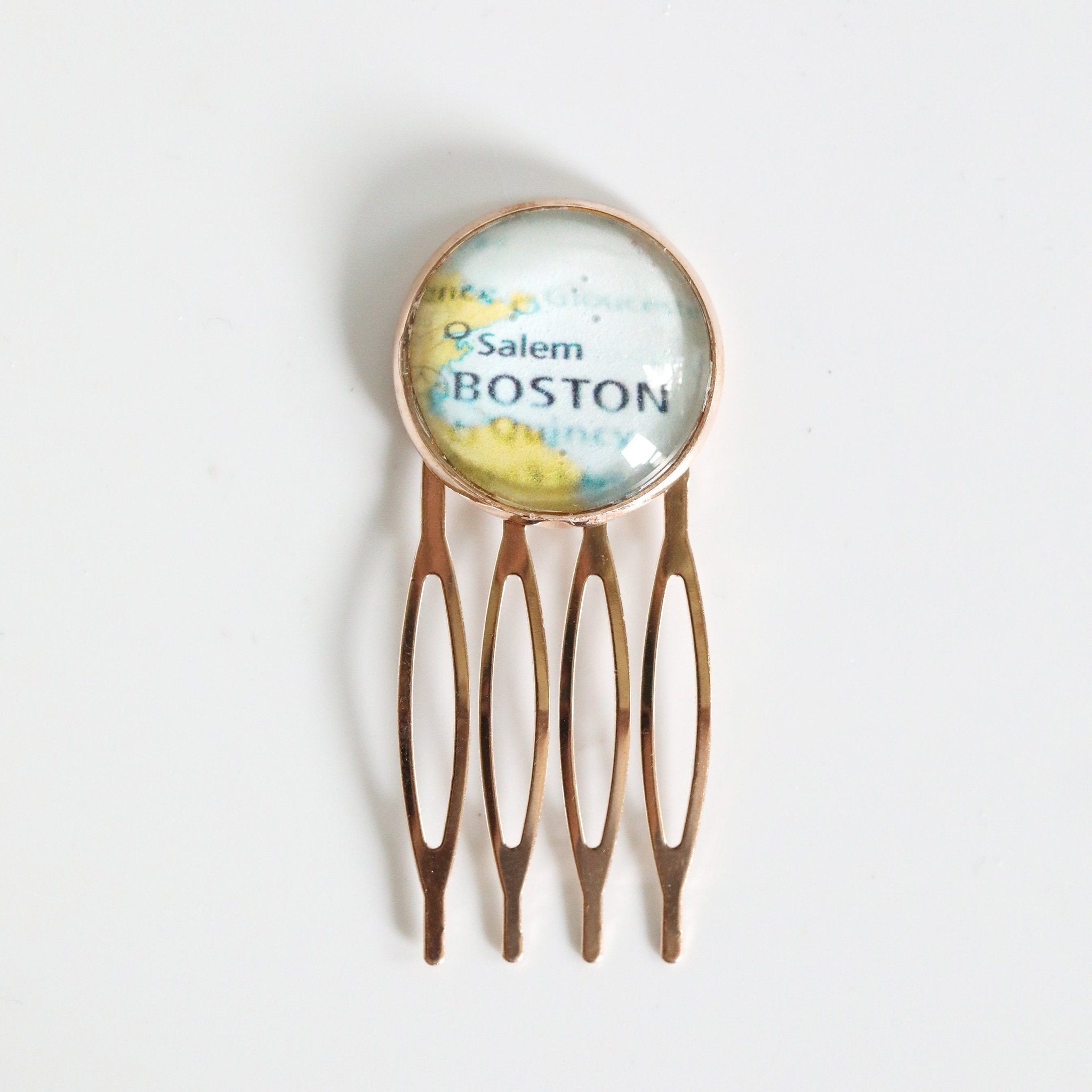 Salem Cameo Hair Comb