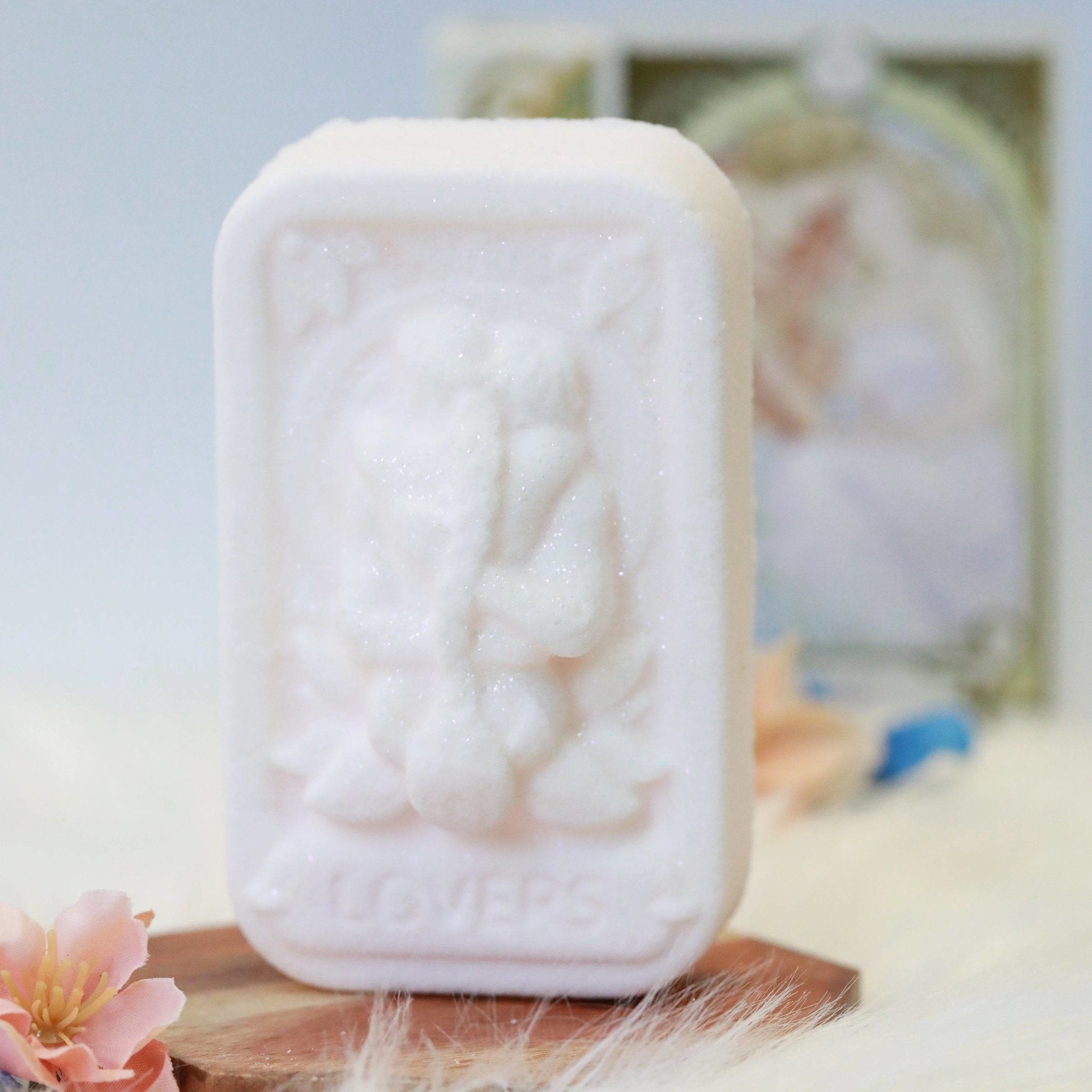 The Lovers Tarot Card Bath Bomb - The Gilded Witch