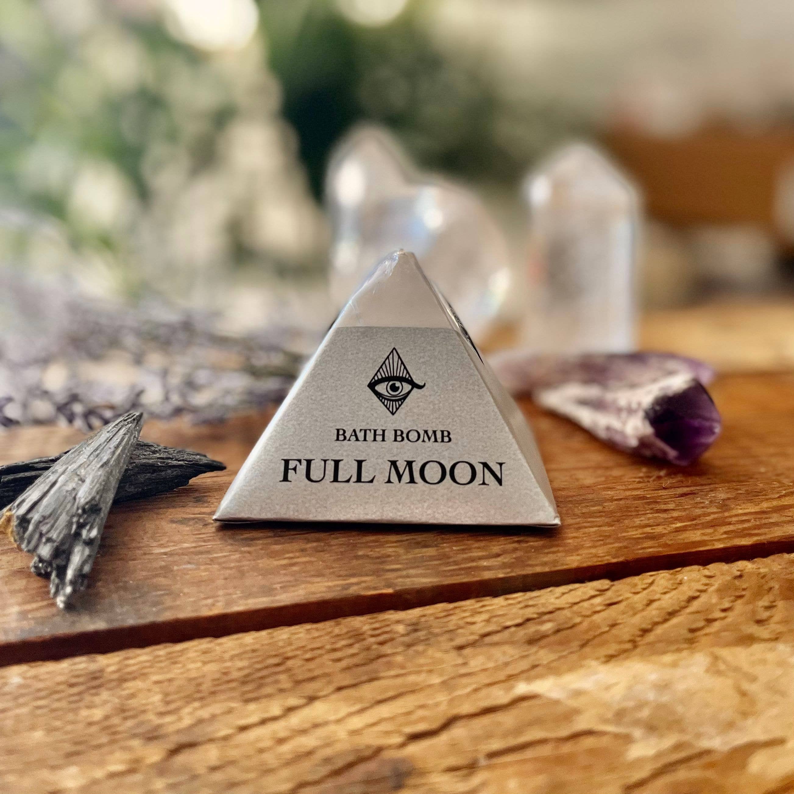 Full Moon Bath Bomb - Release & Renew - The Gilded Witch