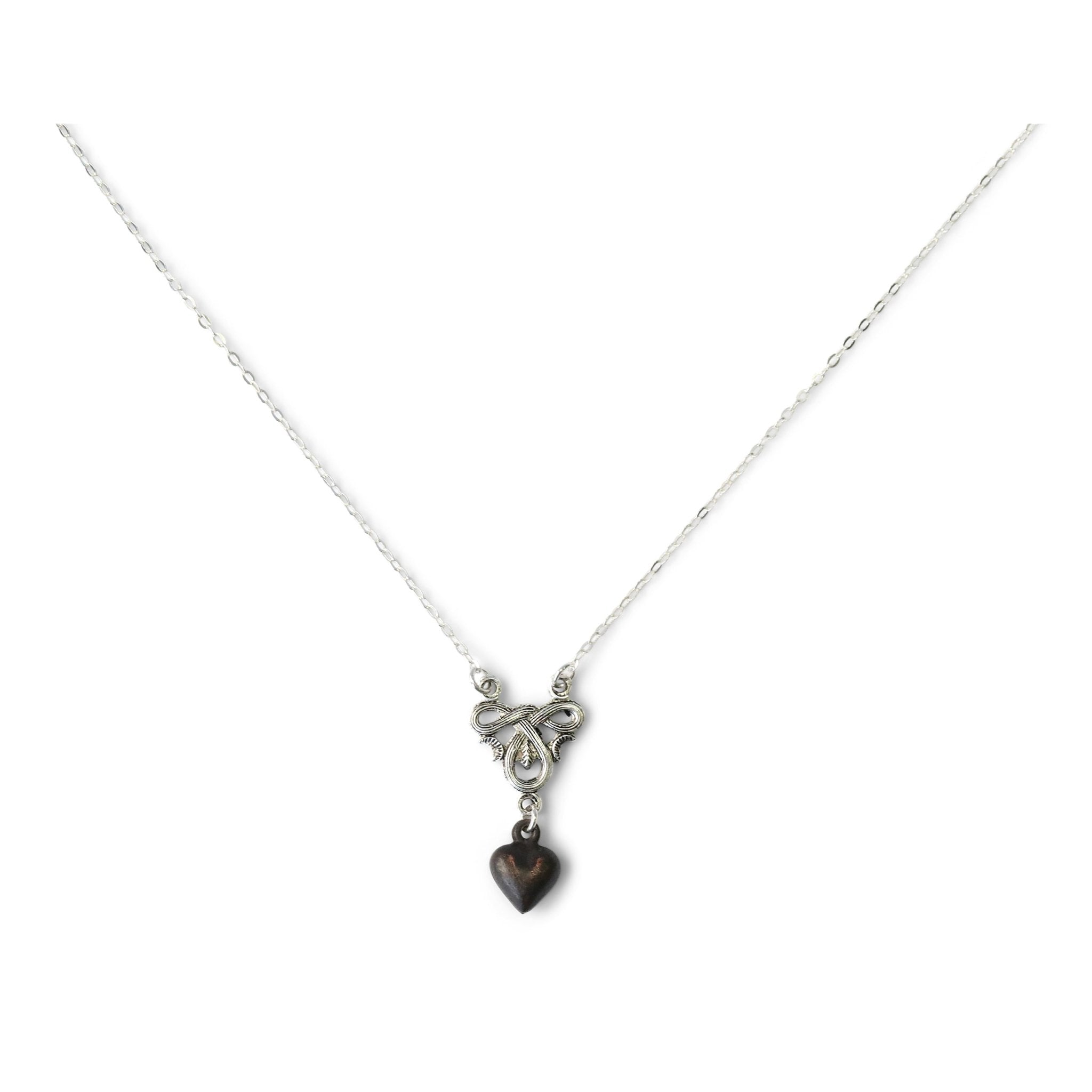 The Dark Heart Necklace - The Gilded Witch