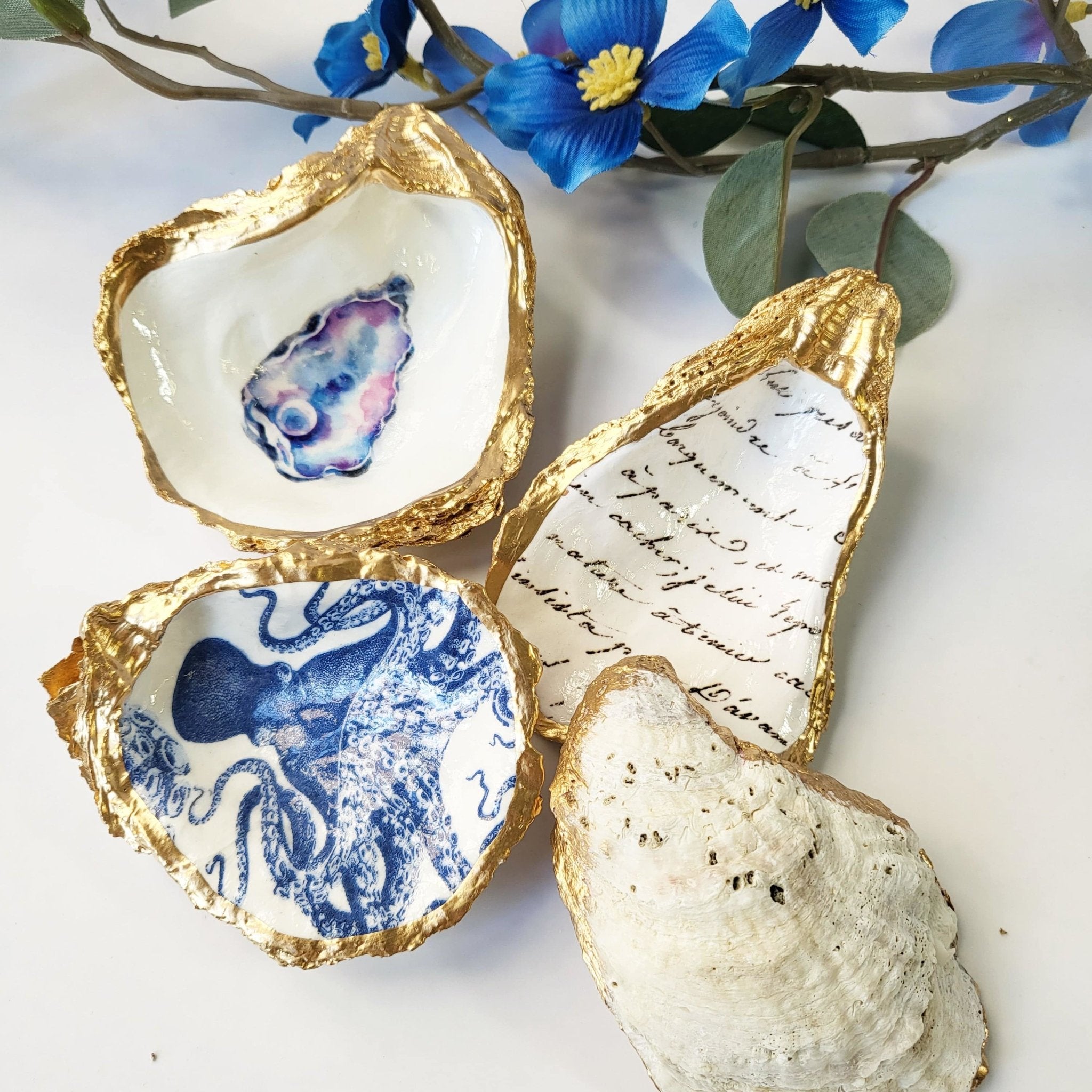 Blue Octopus Oyster Dish - The Gilded Witch