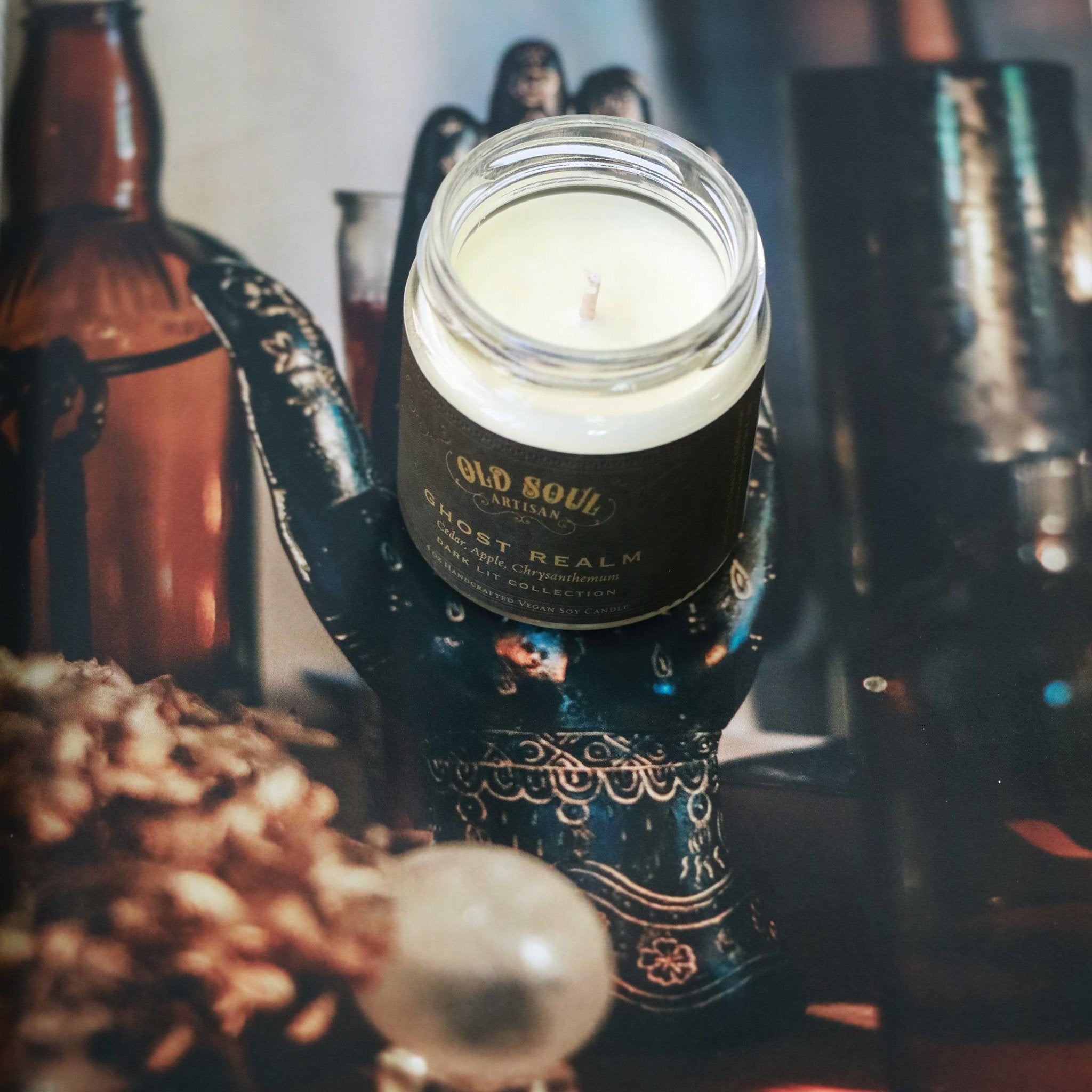 Ghost Realm Candle - Cedar & Apple - The Gilded Witch